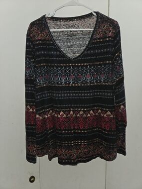 Sonoma Black Long Sleeve V-Neck Top with Pink and Blue Pattern